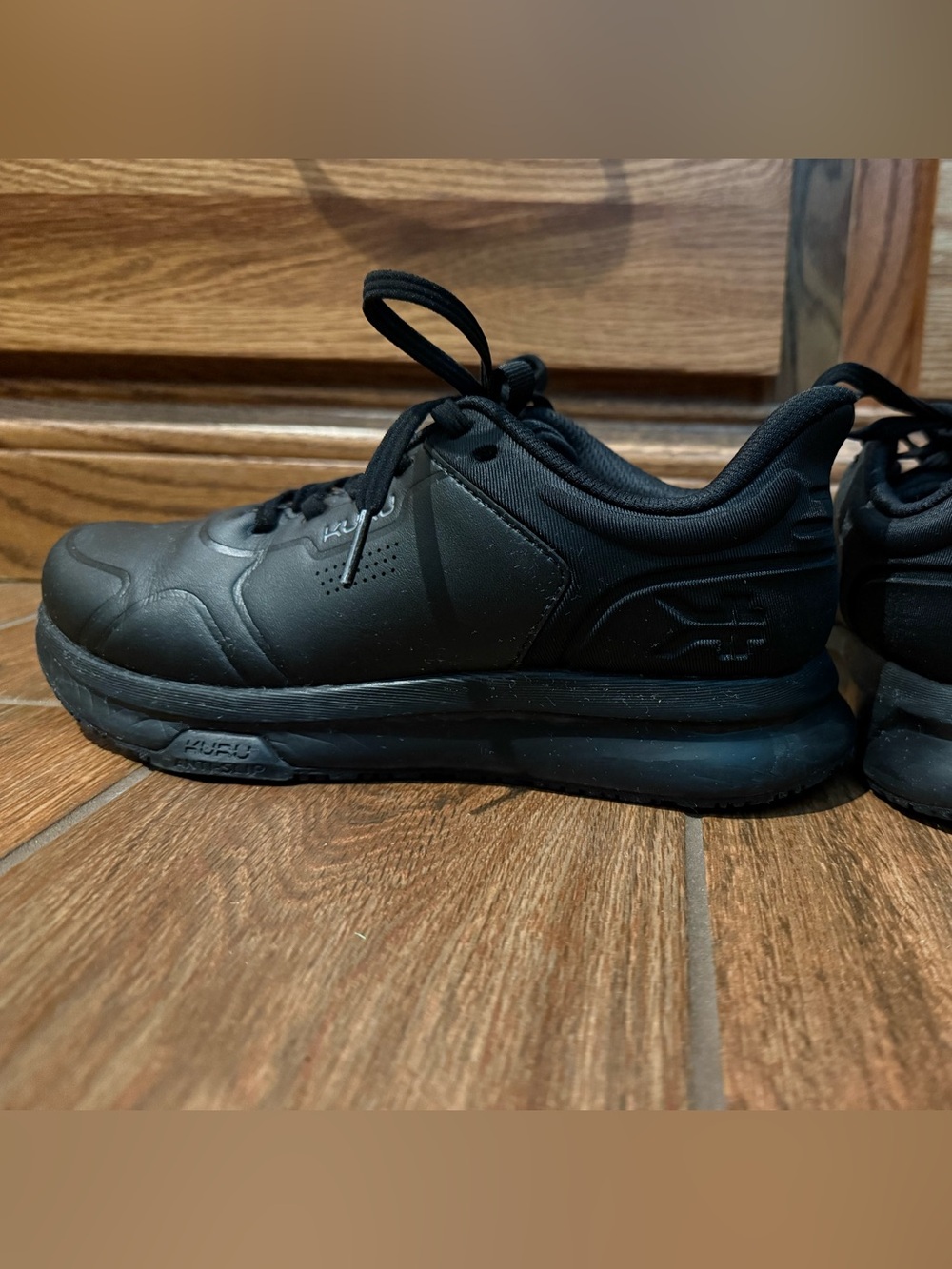 Kuru Shift sneakers